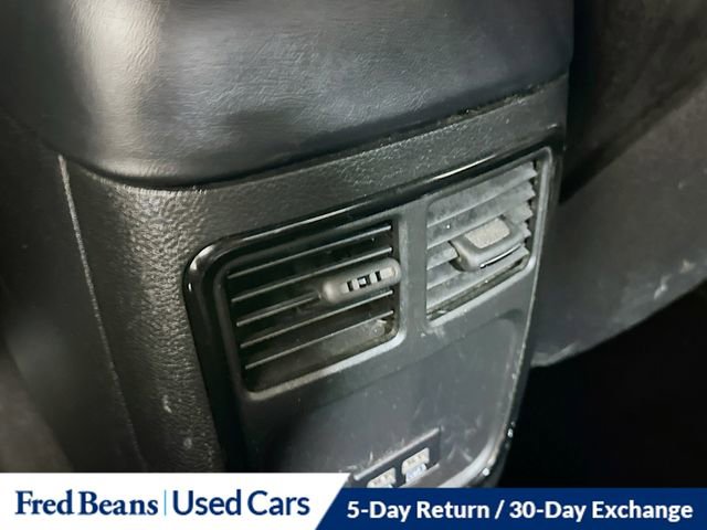 Used 2019 Chrysler 300 S RWD image 26