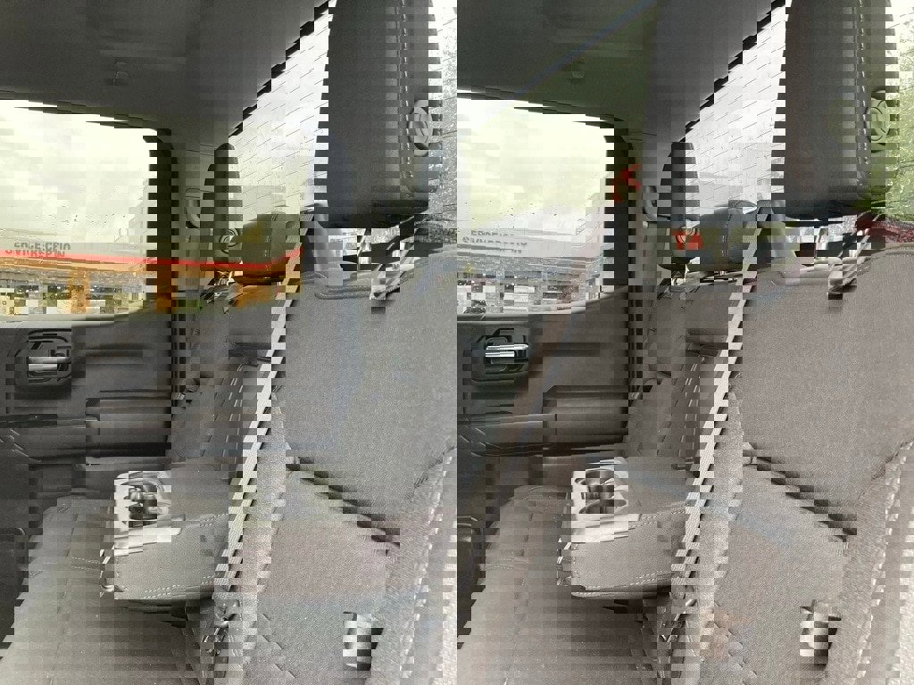 Used 2023 Chevrolet Silverado 1500 Custom Trail Boss w/ LPO, Dark Essentials Package image 11