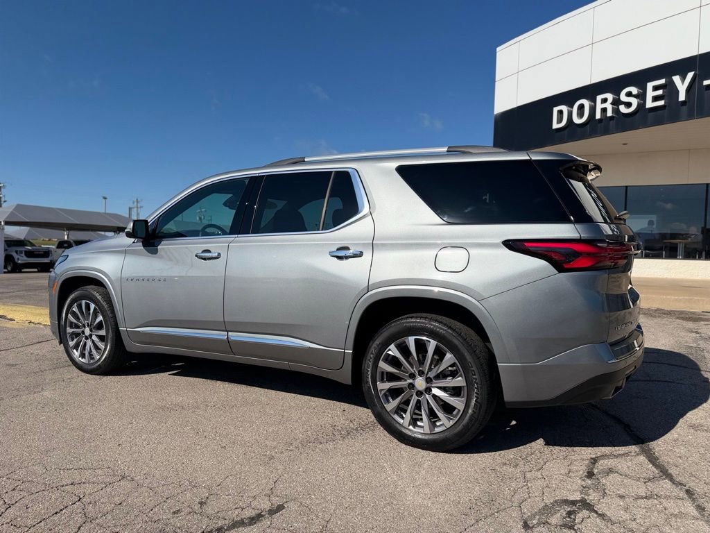 Used 2023 Chevrolet Traverse Premier image 8