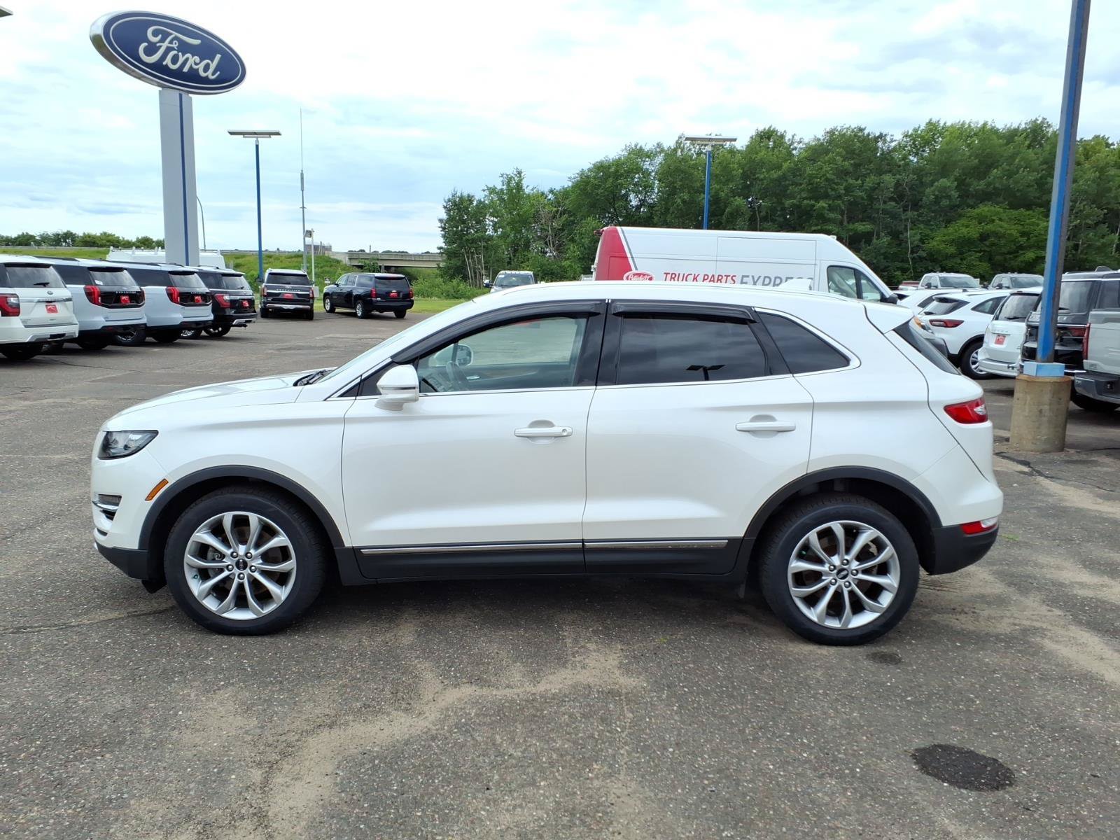 Used 2019 Lincoln MKC Select w/ Select Plus Package FWD video 2