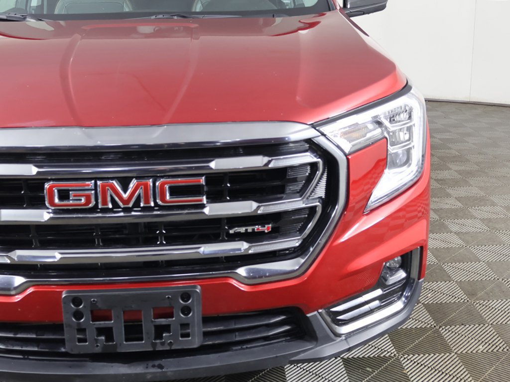 Used 2024 GMC Terrain AT4 w/ LPO, Floor Liner Package AWD/4WD image 15