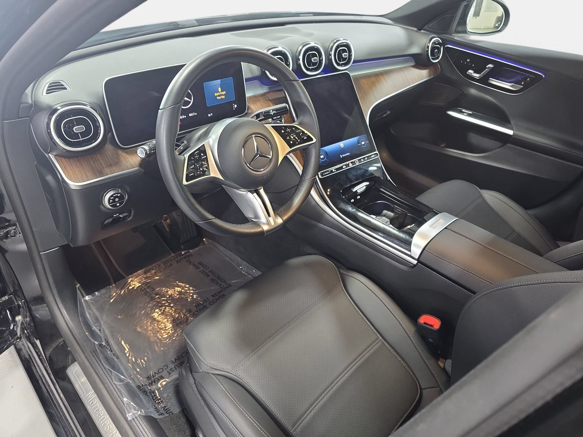Certified 2025 Mercedes-Benz C 300 4MATIC Sedan image 16