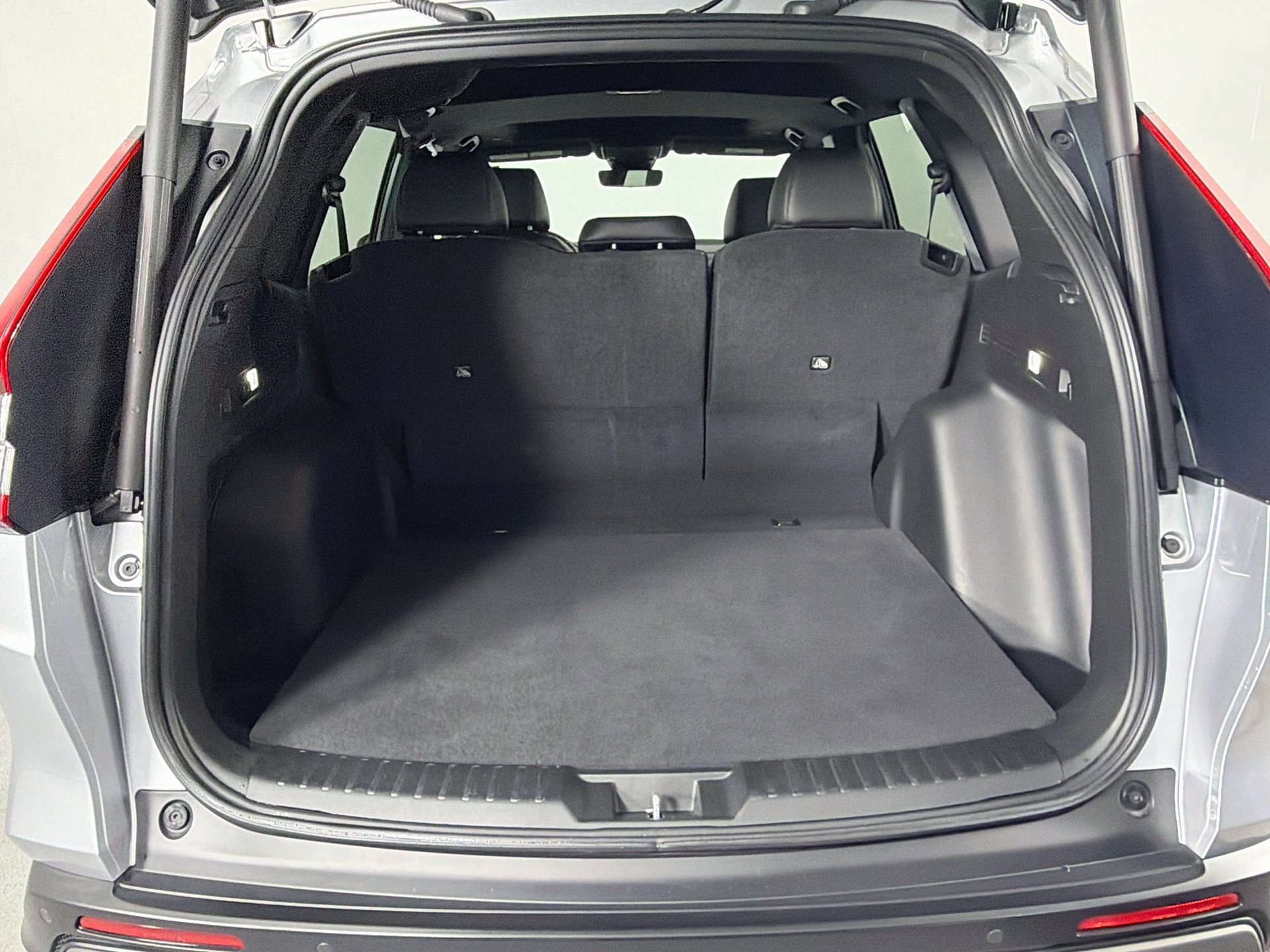 Certified 2025 Honda CR-V Sport-L image 12