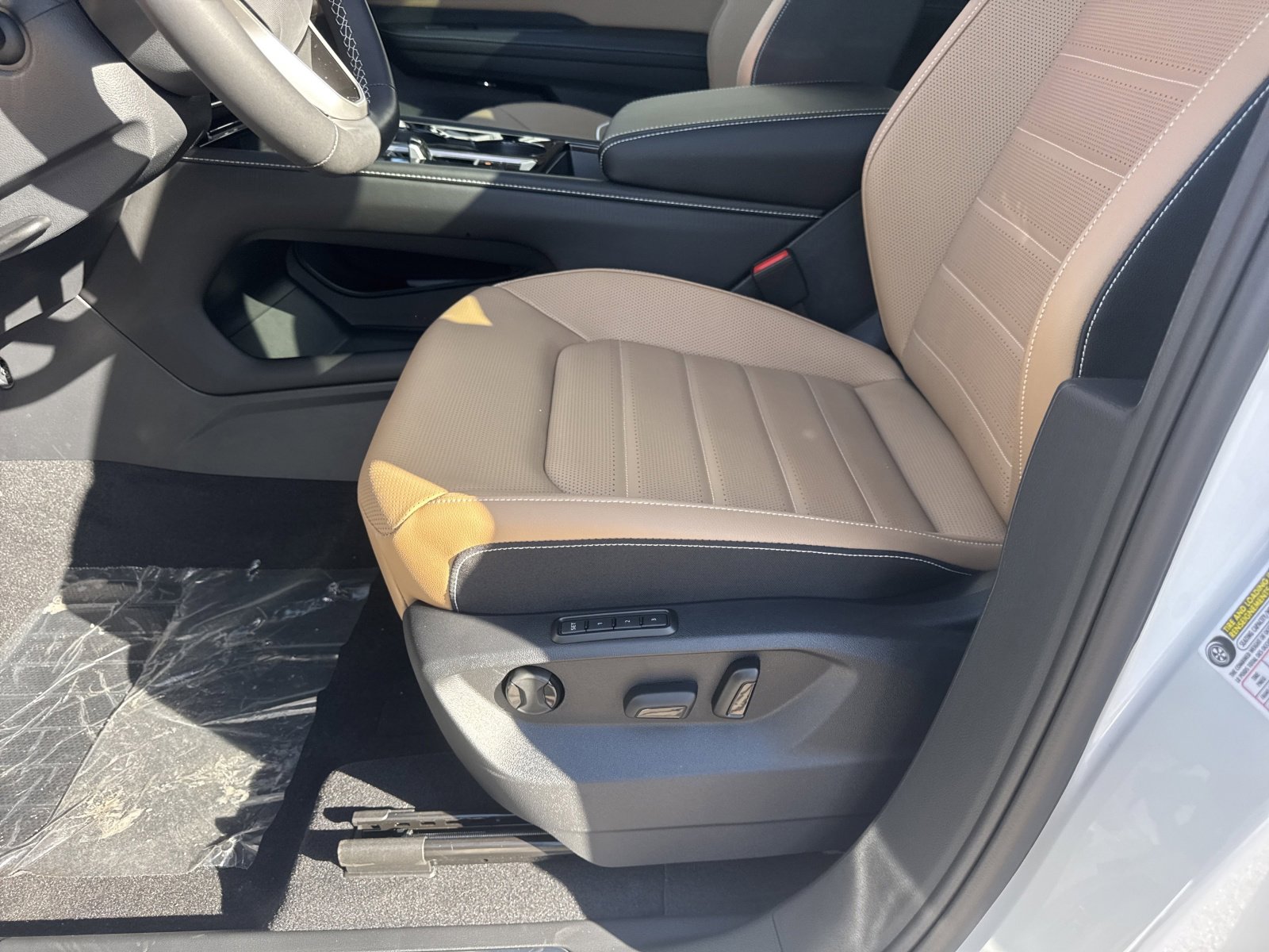 New 2026 Volkswagen Atlas Cross Sport SEL image 15