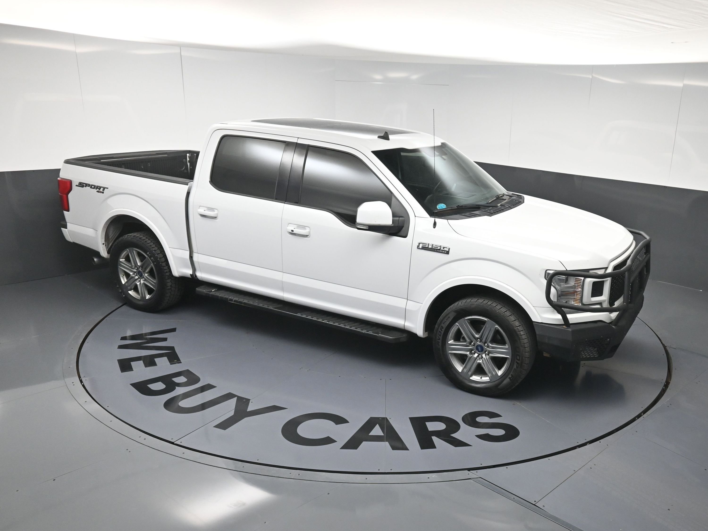 Used 2019 Ford F150 Lariat w/ Equipment Group 502A Luxury image 32