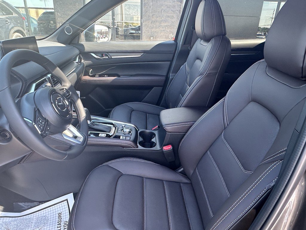 Certified 2025 MAZDA CX-5 Signature image 16
