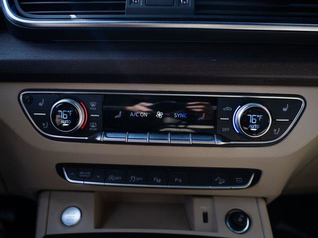 Used 2023 Audi Q5 2.0T Prestige AWD/4WD image 26