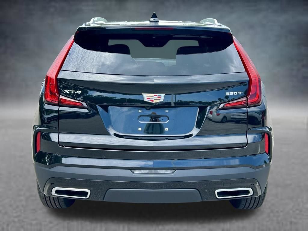 Used 2025 Cadillac XT4 Premium Luxury FWD image 7
