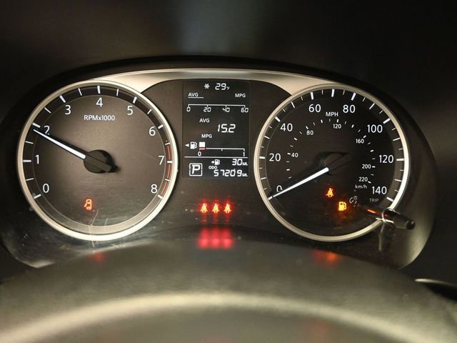 Used 2021 Nissan Kicks S image 11