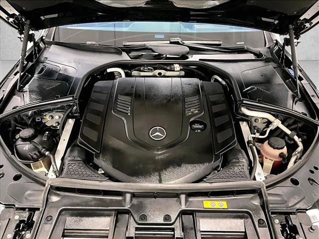 Used 2022 Mercedes-Benz S 580 4MATIC Sedan image 11