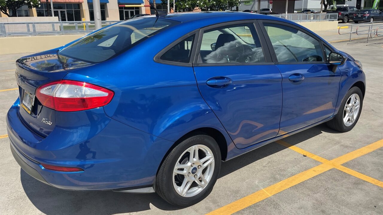 Used 2019 Ford Fiesta SE image 8