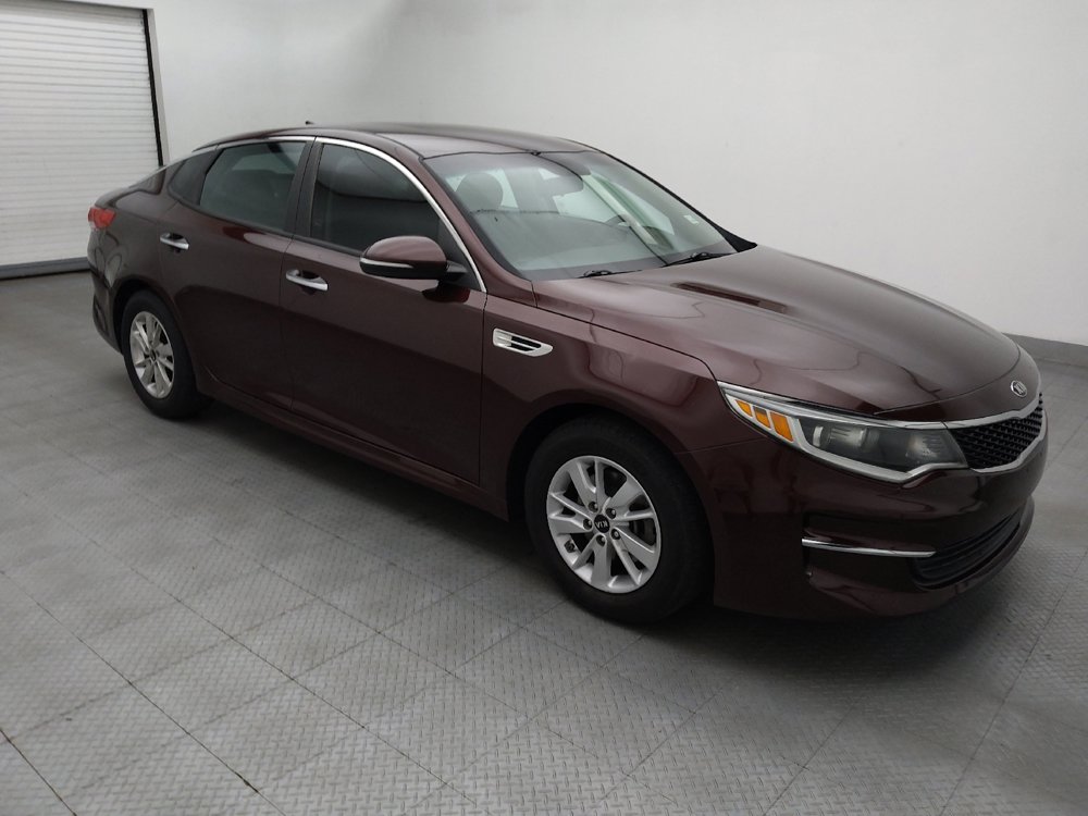 Used 2018 Kia Optima LX FWD image 11