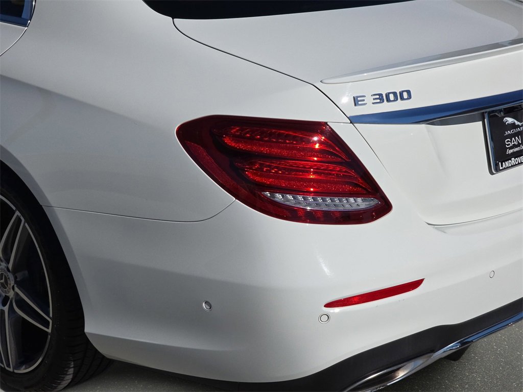 Used 2018 Mercedes-Benz E 300 image 38