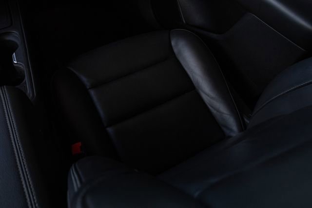 Used 2024 Cadillac XT4 Premium Luxury image 29