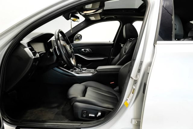 Used 2020 BMW 330i Sedan w/ Convenience Package RWD image 5