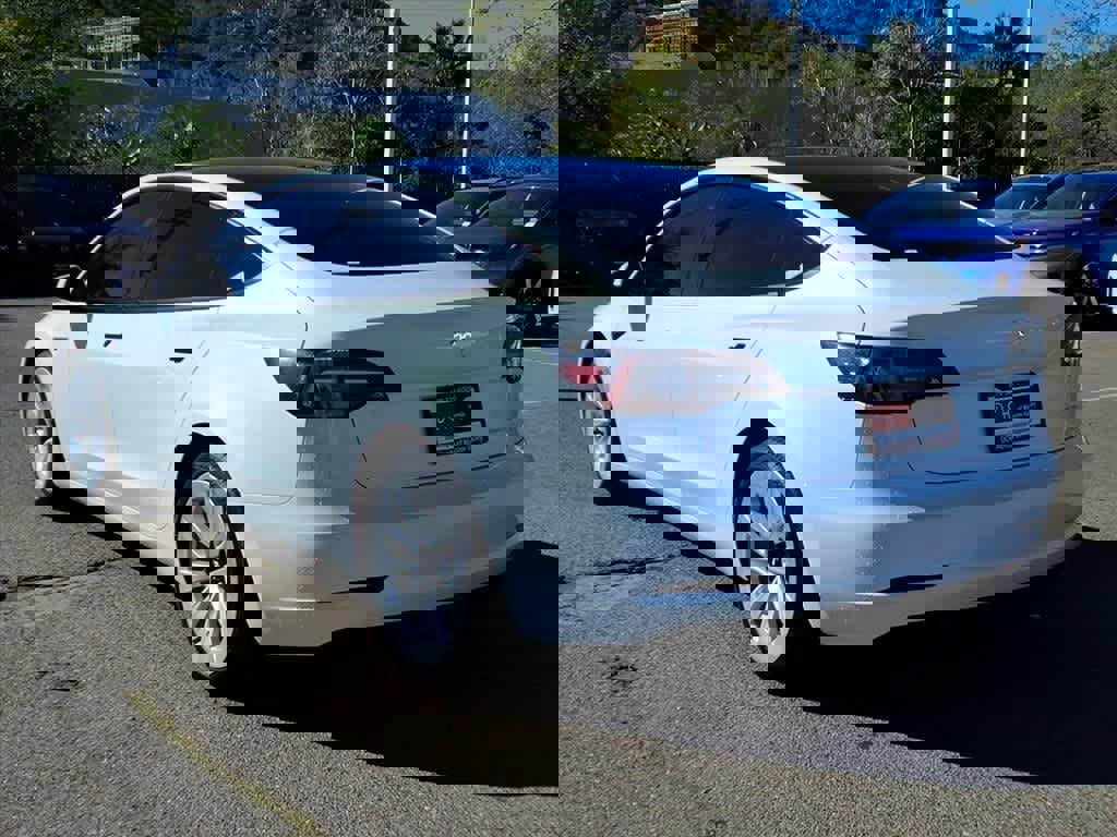 Used 2022 Tesla Model 3 Long Range image 7