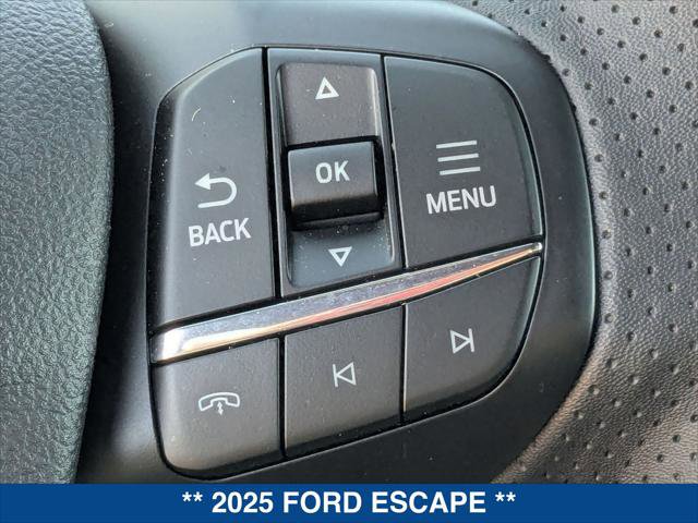 Used 2025 Ford Escape ST-Line Elite image 17