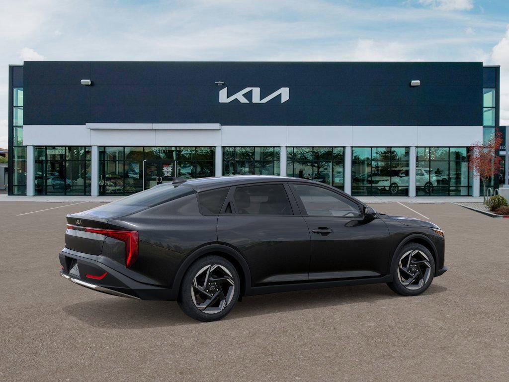 New 2026 Kia K4 EX image 6