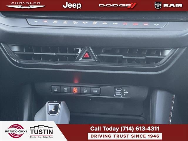 New 2026 Dodge Charger Scat Pack w/ Blacktop Package AWD/4WD image 41