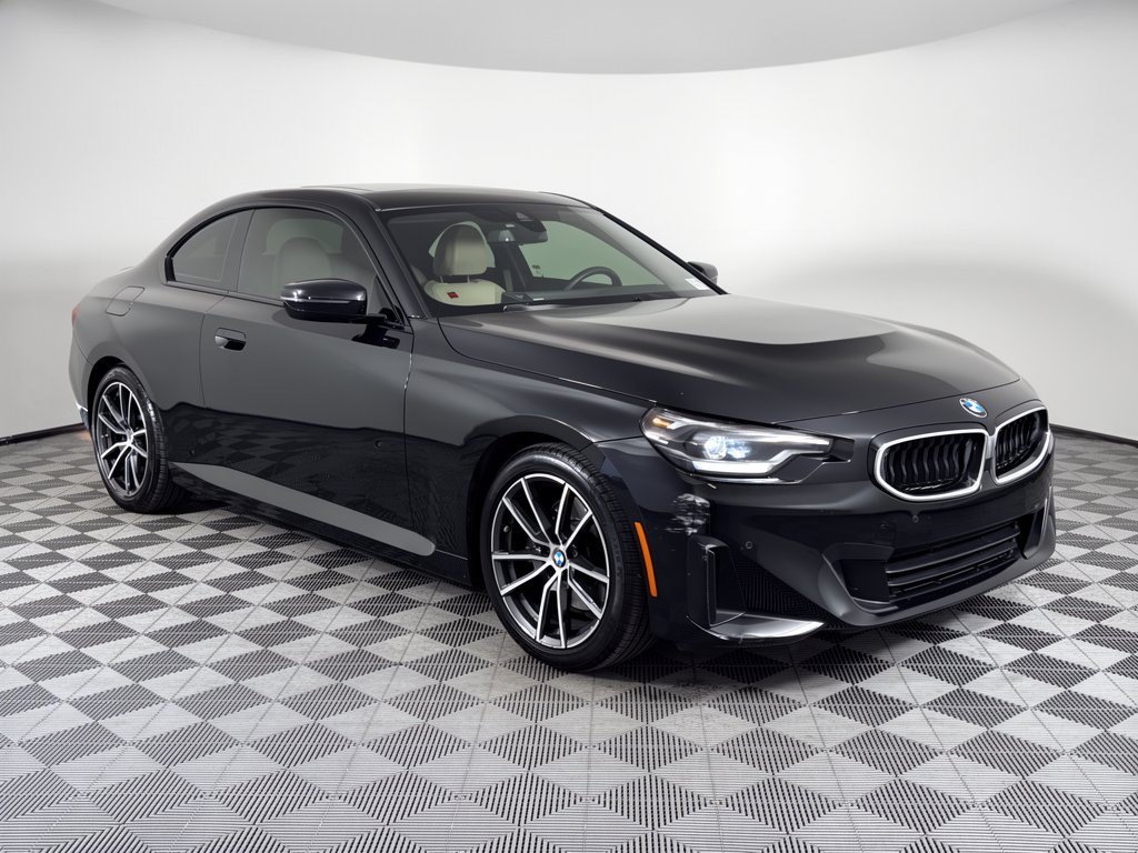 Certified 2024 BMW 230i Coupe w/ Convenience Package RWD image 7