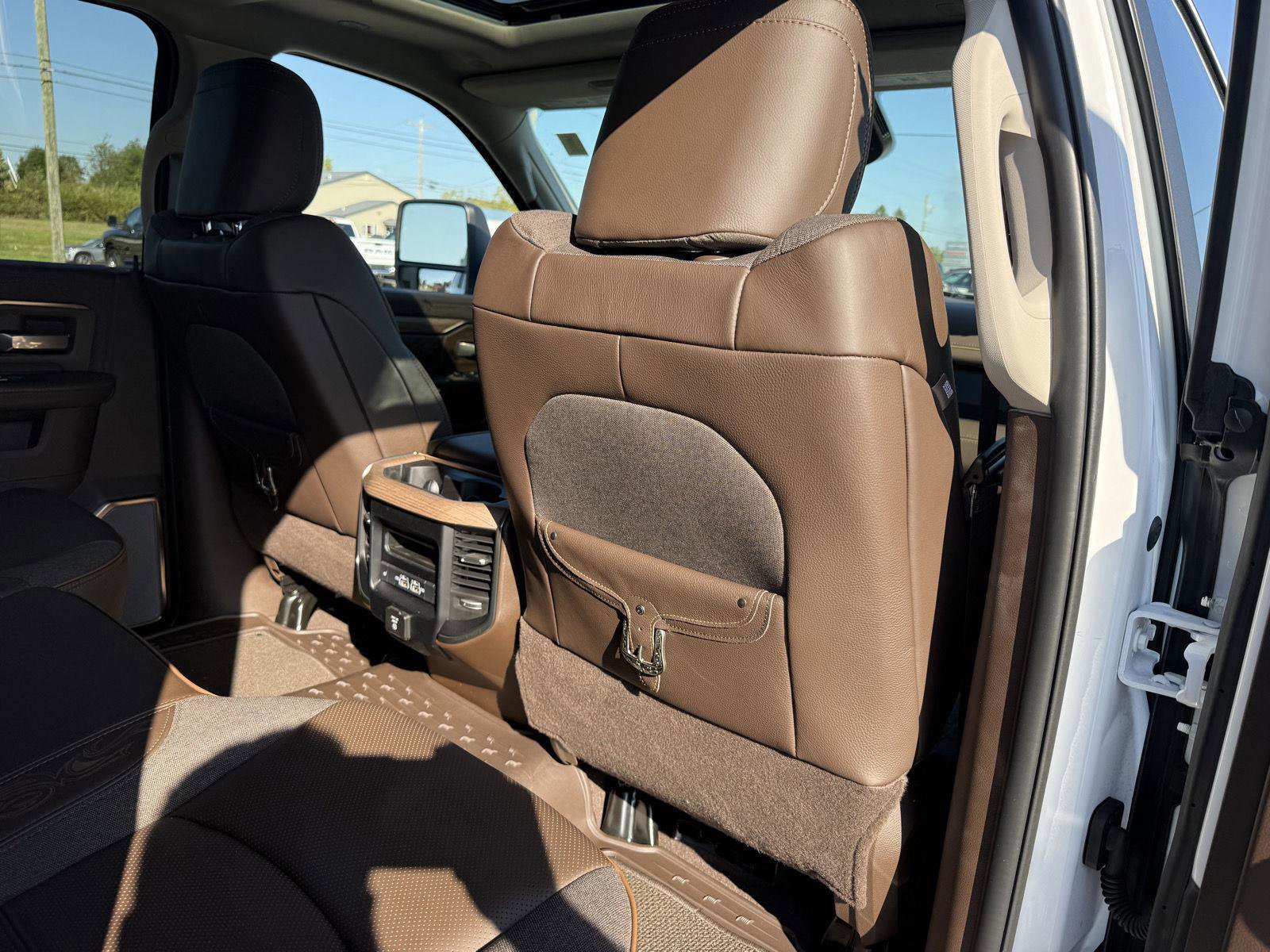 New 2026 RAM 2500 Limited AWD/4WD image 36