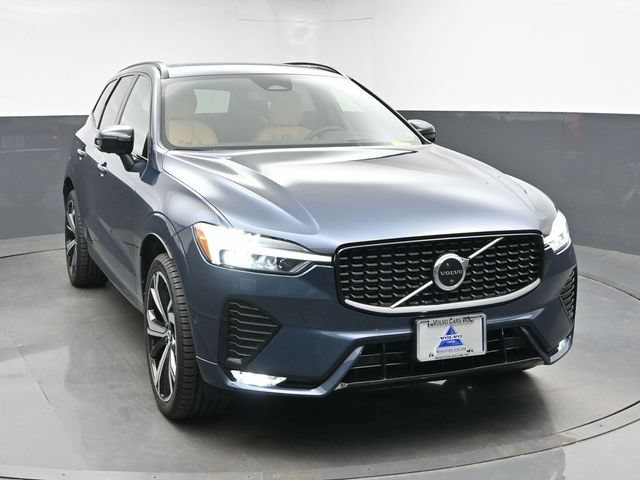 Used 2023 Volvo XC60 B5 Ultimate w/ Climate Package AWD/4WD image 2