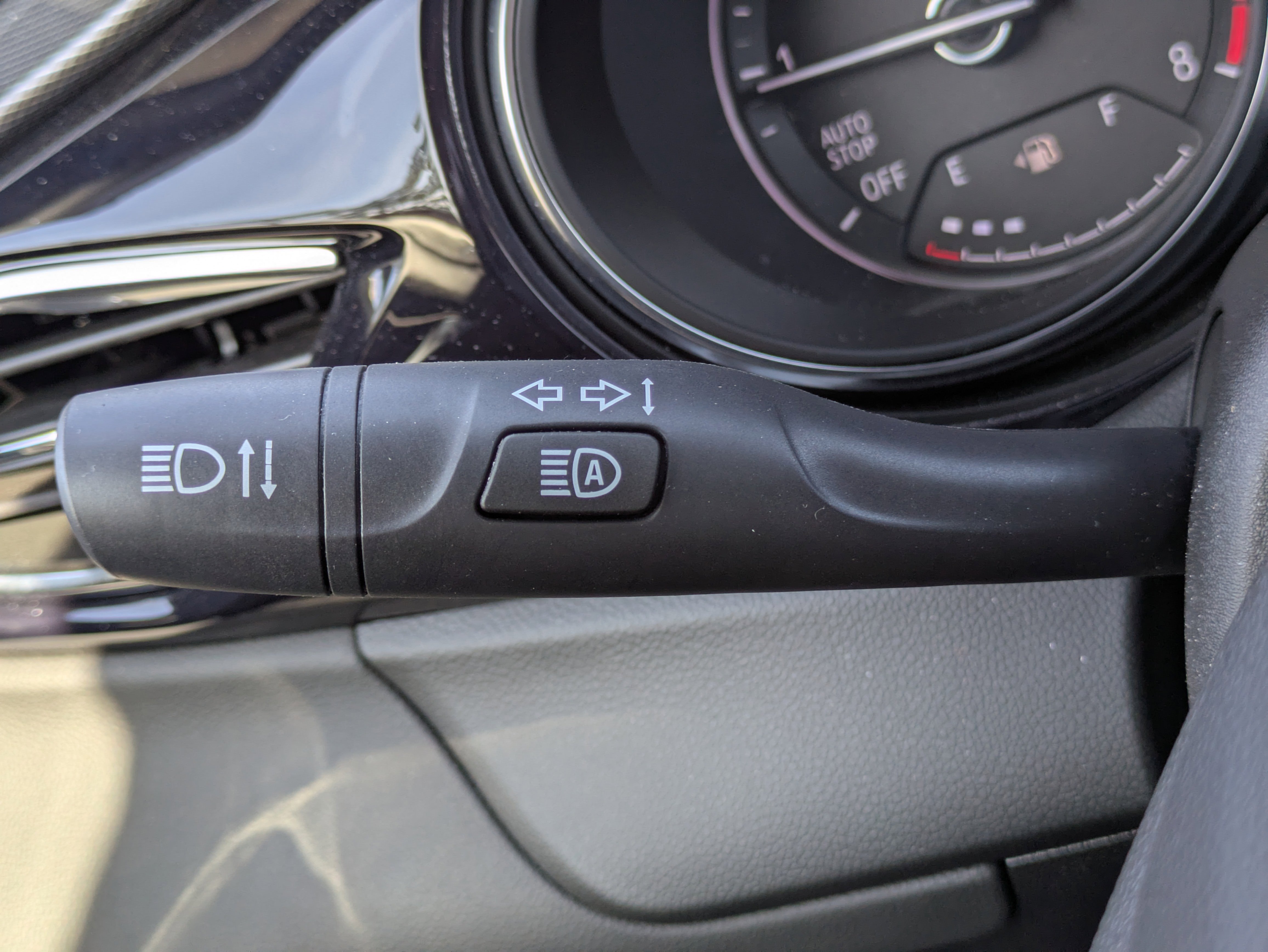 Used 2023 Buick Encore GX Essence w/ Experience Buick Package image 21