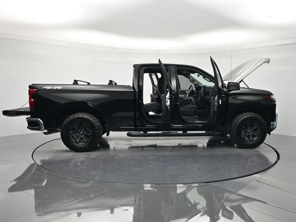 Used 2020 Chevrolet Silverado 1500 LT w/ Trailering Package AWD/4WD image 47