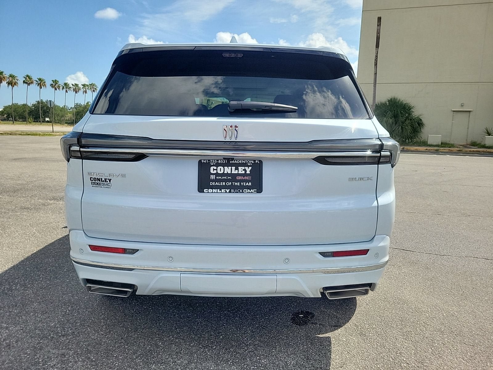 New 2026 Buick Enclave Avenir w/ Super Cruise Package FWD image 6
