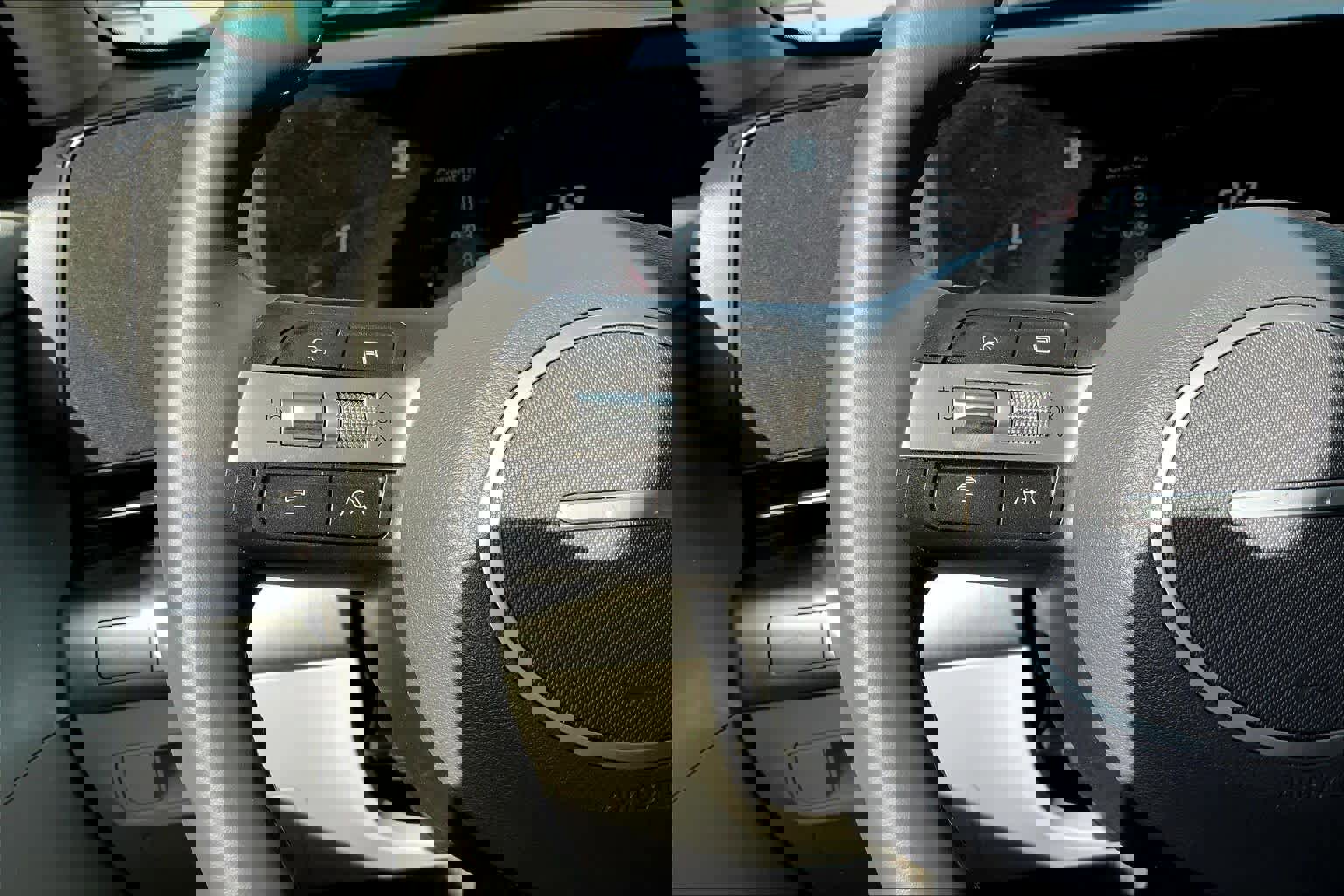 Used 2025 Hyundai Kona SEL image 23