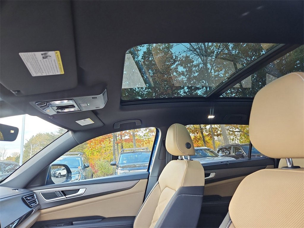 New 2026 Volkswagen Atlas Cross Sport SE image 7