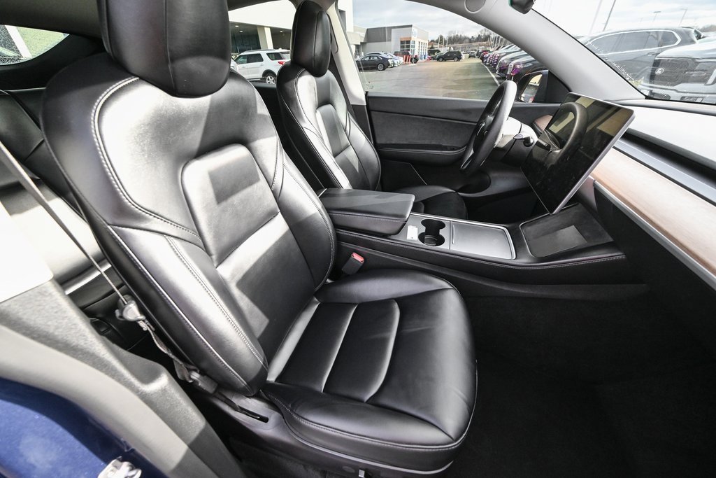 Used 2022 Tesla Model Y Performance image 26