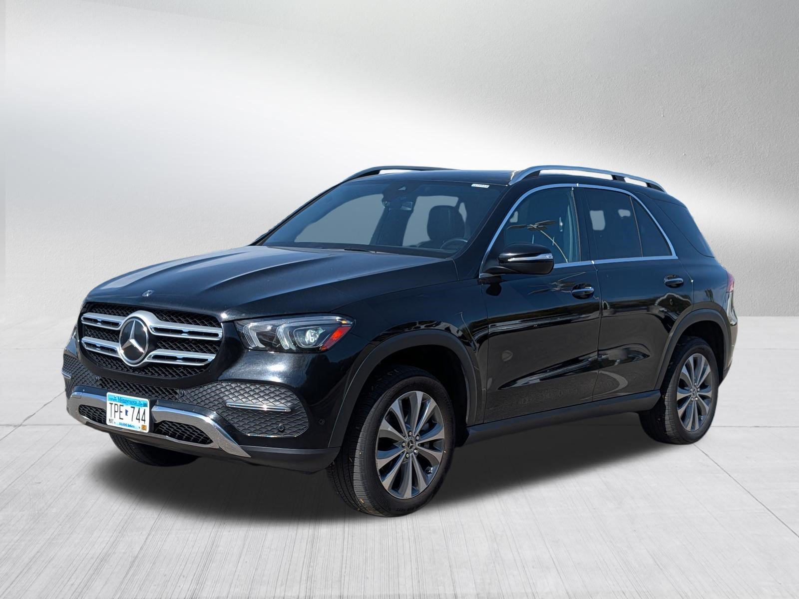 Used 2020 Mercedes-Benz GLE 350 4MATIC image 3