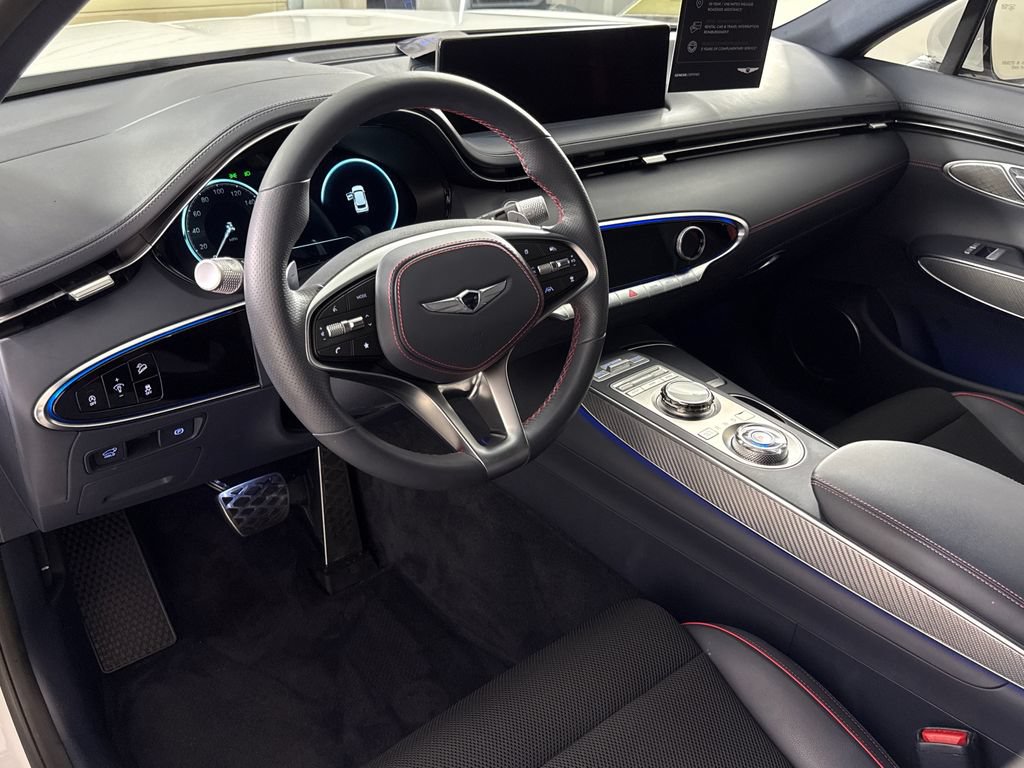 Certified 2024 Genesis GV70 2.5T w/ Sport Prestige Package AWD/4WD image 16