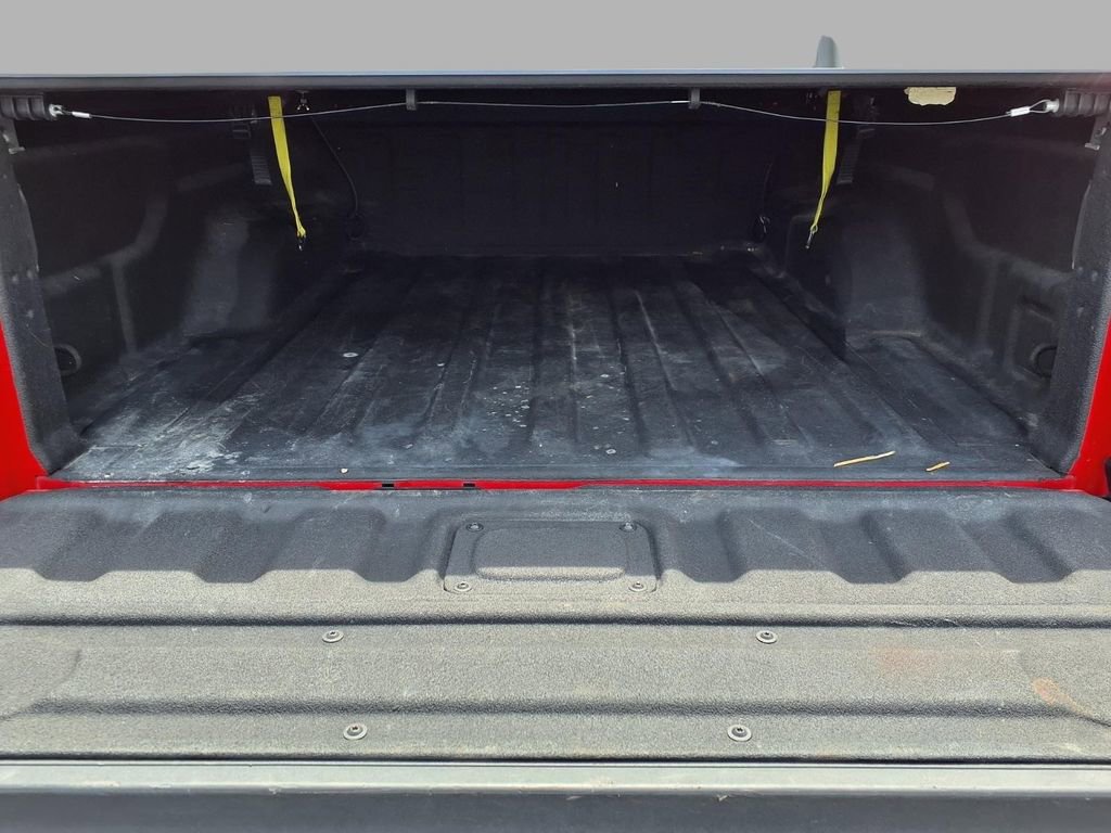 Used 2021 Jeep Gladiator Willys image 24