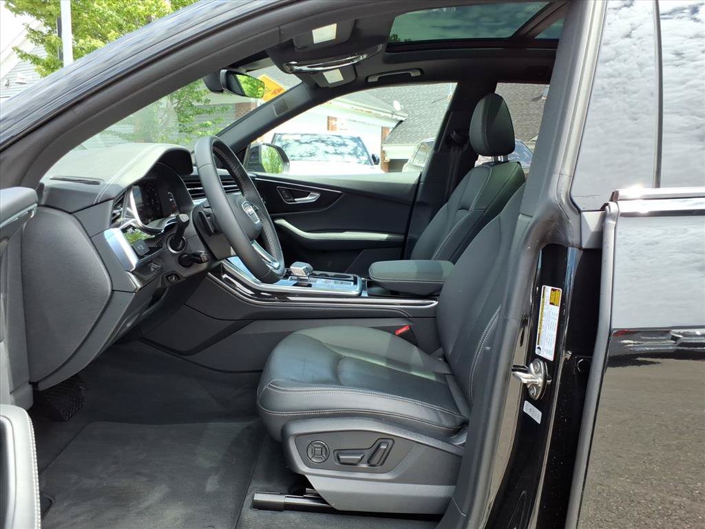 Certified 2024 Audi Q8 Premium Plus AWD/4WD image 11
