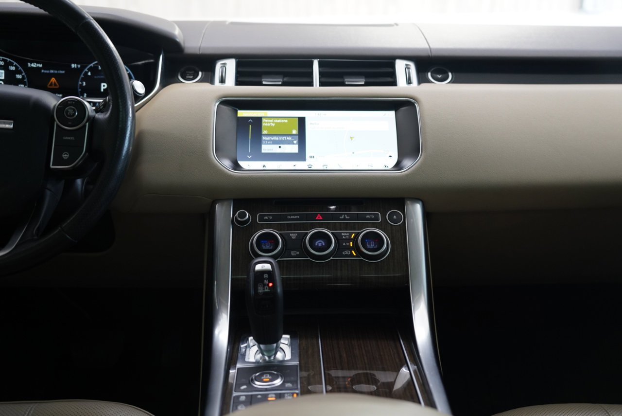 Used 2017 Land Rover Range Rover Sport Supercharged image 18