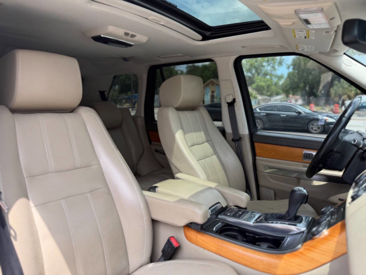 Used 2013 Land Rover Range Rover Sport HSE LUX w/ Luxury Interior Pkg AWD/4WD image 16