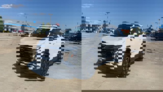 New 2026 Chevrolet Equinox ACTIV w/ Convenience Package III image 4