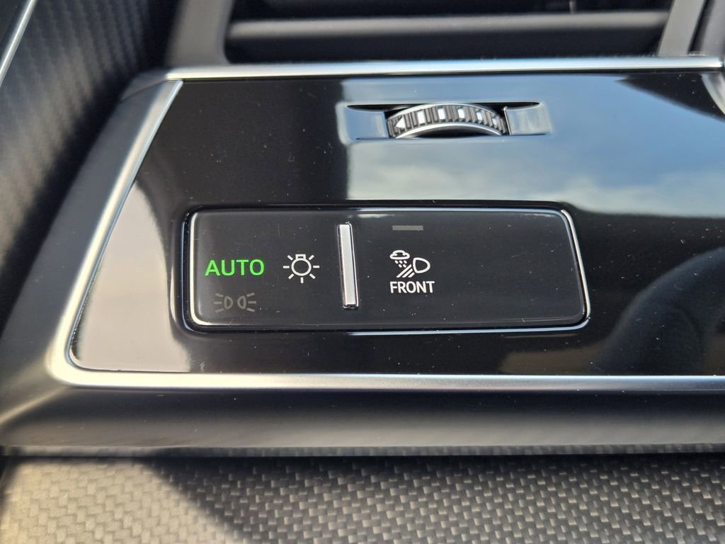 Used 2024 Audi SQ8 Prestige image 27