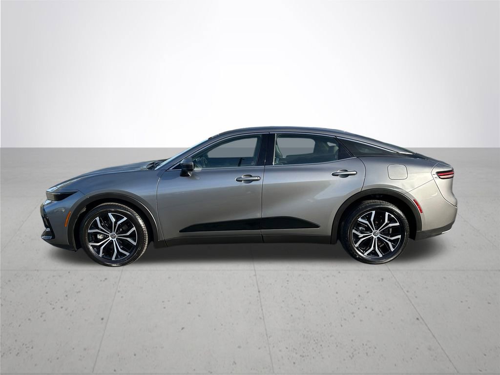 Used 2024 Toyota Crown XLE image 9