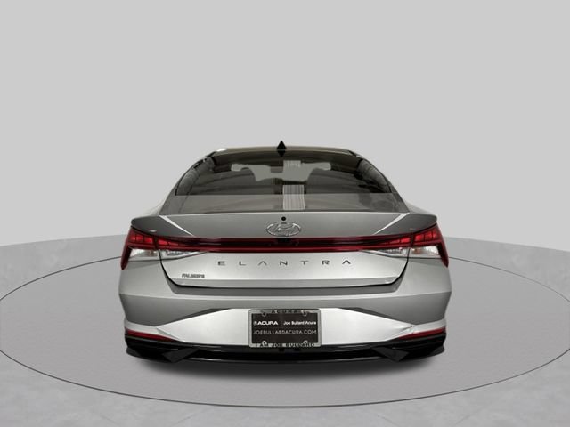 Used 2021 Hyundai Elantra SEL w/ Convenience + Premium Package FWD image 6