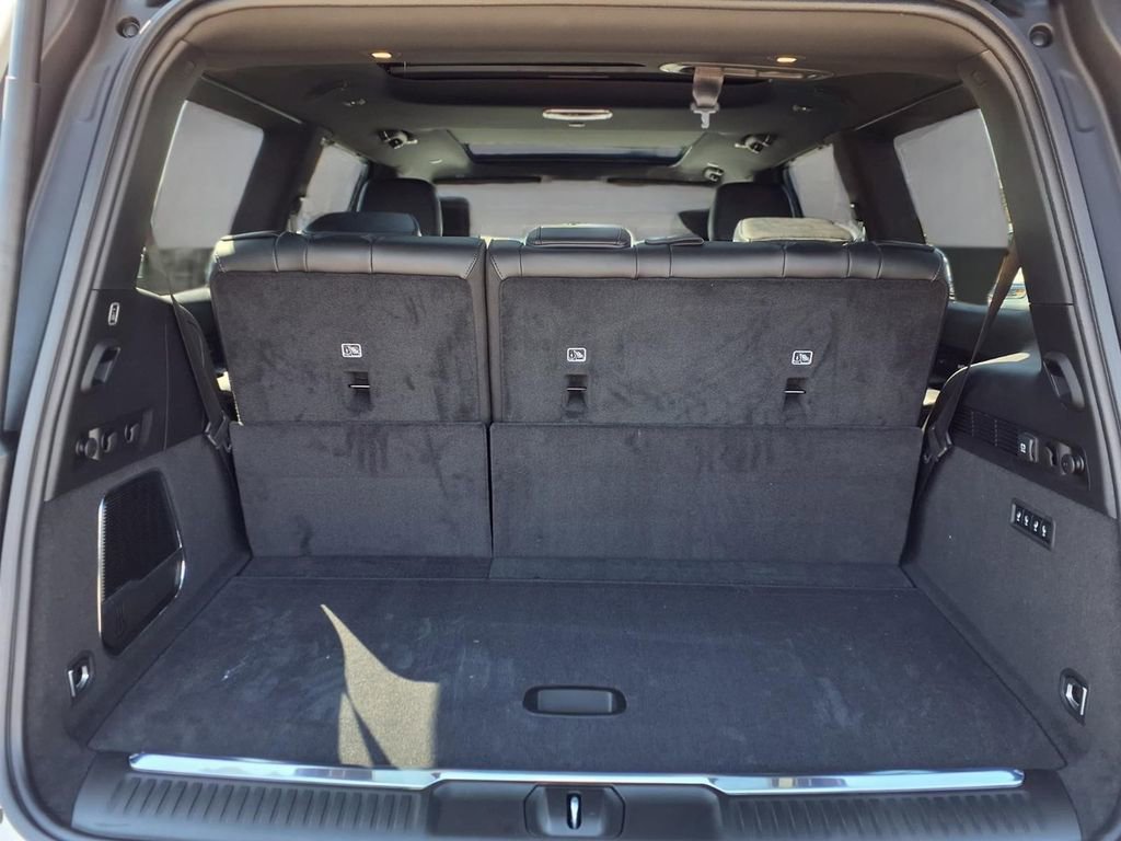New 2026 Jeep Grand Wagoneer Summit AWD/4WD image 27
