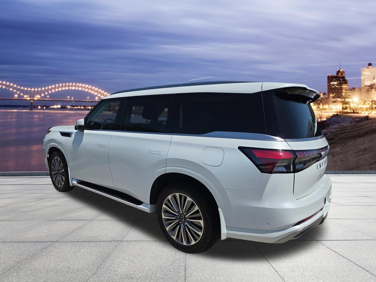 Used 2026 INFINITI QX80 Luxe w/ Cargo Package AWD/4WD image 3