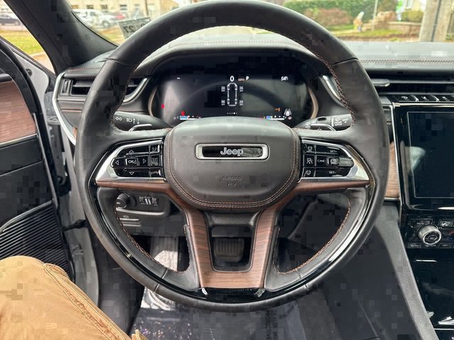 Used 2022 Jeep Grand Cherokee Summit w/ Adv Protech Group IV image 21