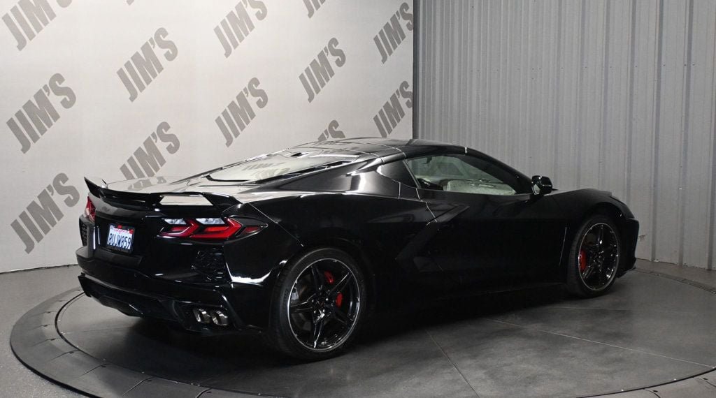 Used 2020 Chevrolet Corvette Stingray Preferred Cpe w/ 2LT Preferred Equipment Group RWD image 5