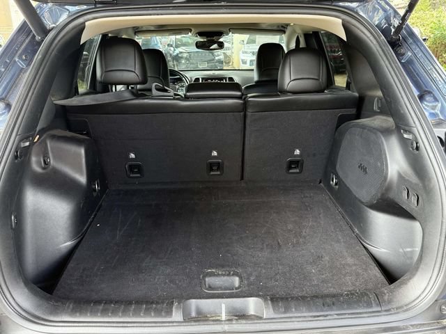 Used 2021 Jeep Cherokee Latitude Lux w/ Sun & Sound Group AWD/4WD image 11