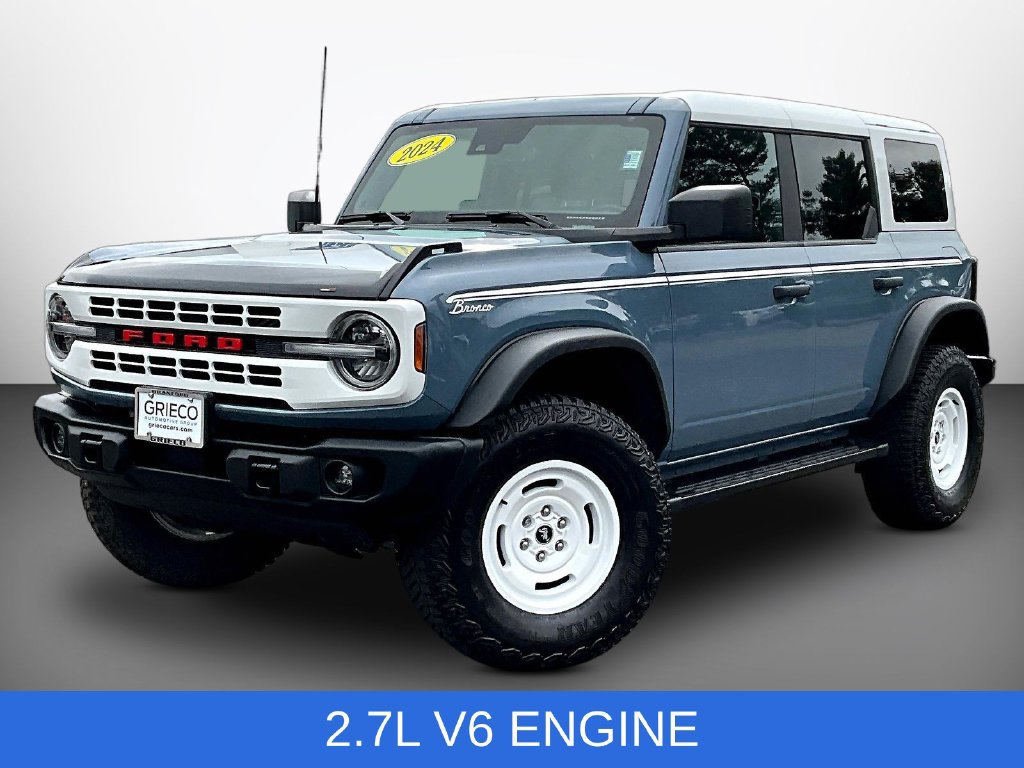 Used 2024 Ford Bronco Heritage Edition AWD/4WD image 3