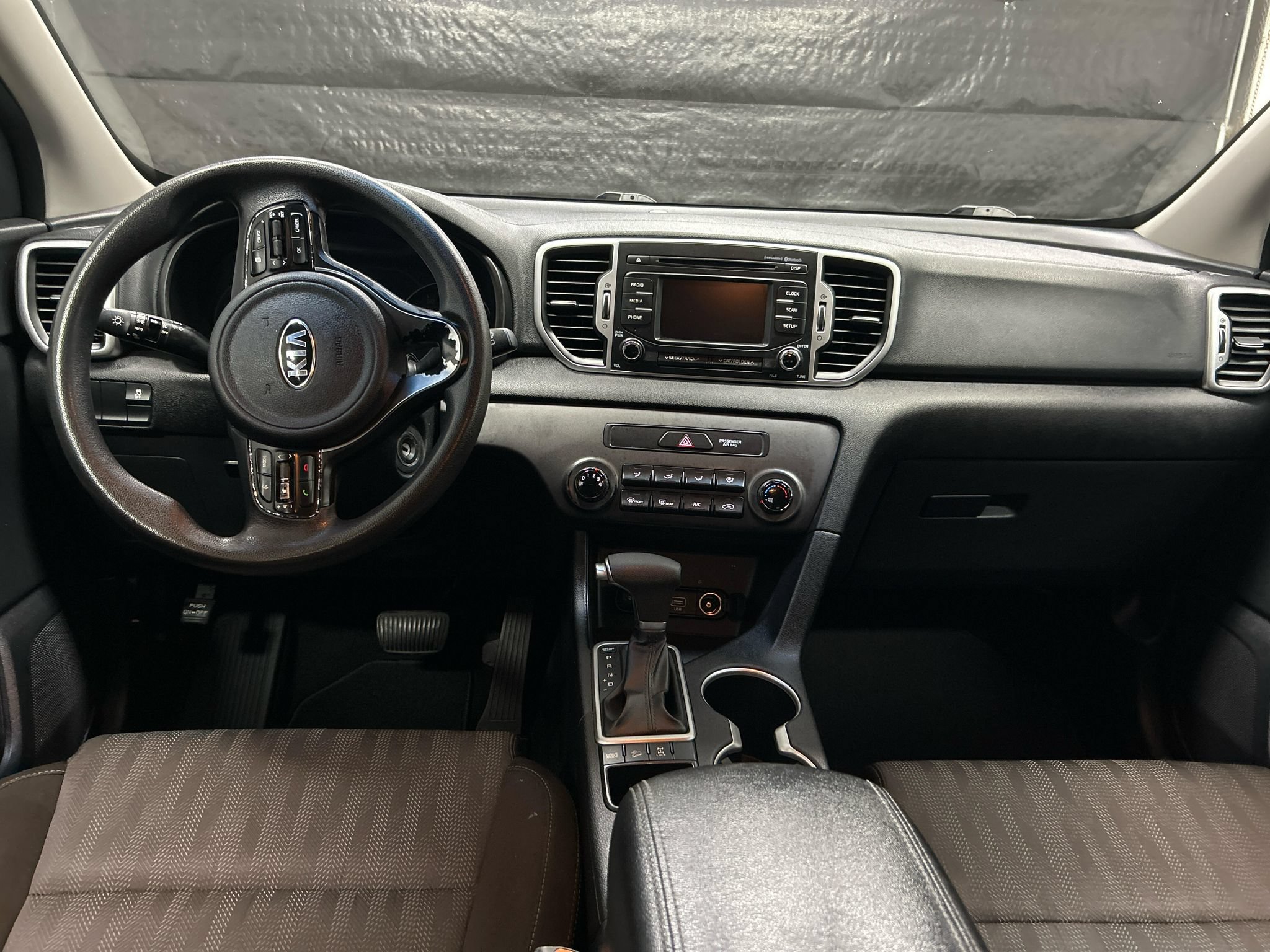 Used 2017 Kia Sportage LX AWD/4WD image 11