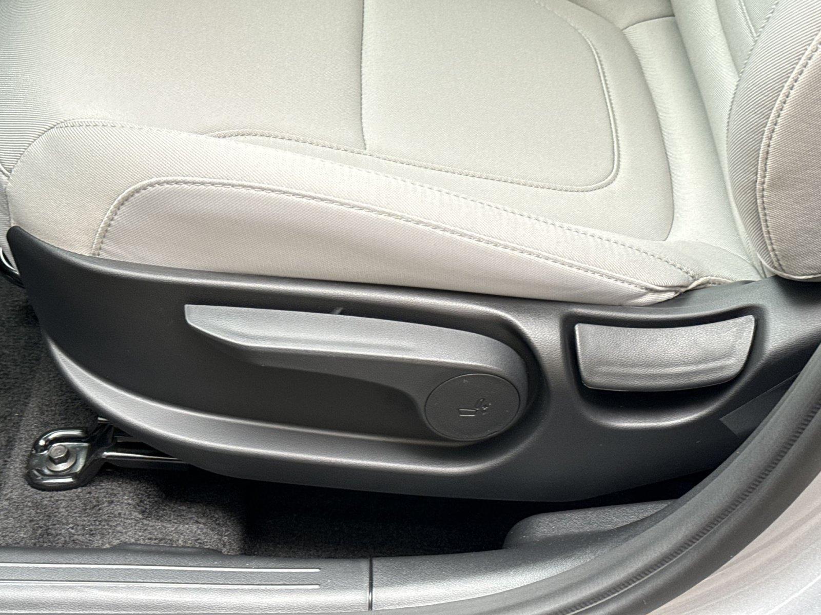 New 2026 Hyundai Tucson Blue SE FWD image 14